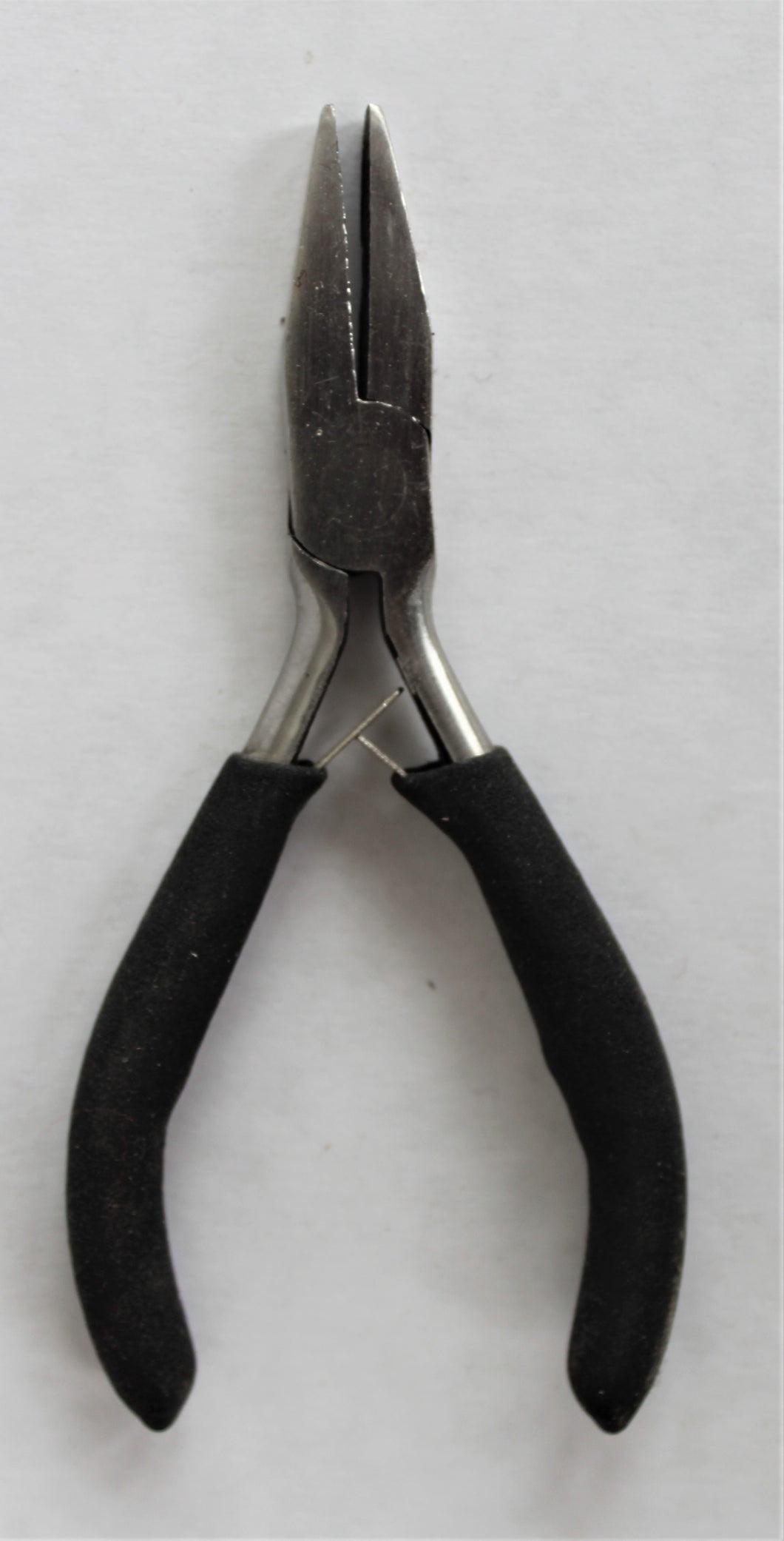 Smooth Blunt Nose Pliers